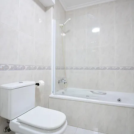 Galihost - En El Casco Historico De Cambados